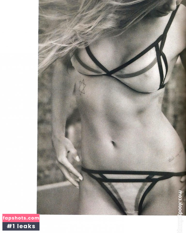 Leticia Wiermann gallery photo #5