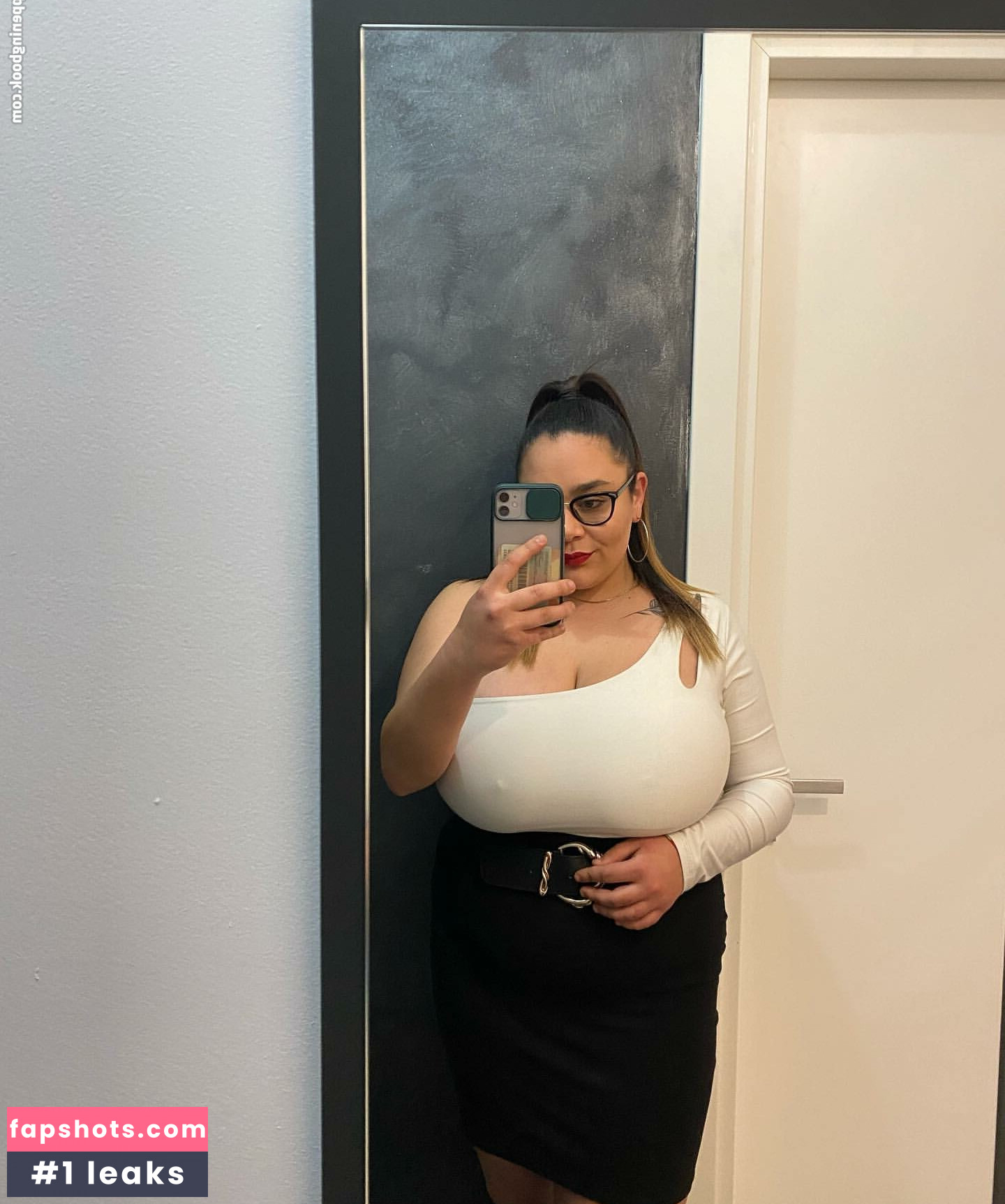 Letizia Scrivani gallery photo #7