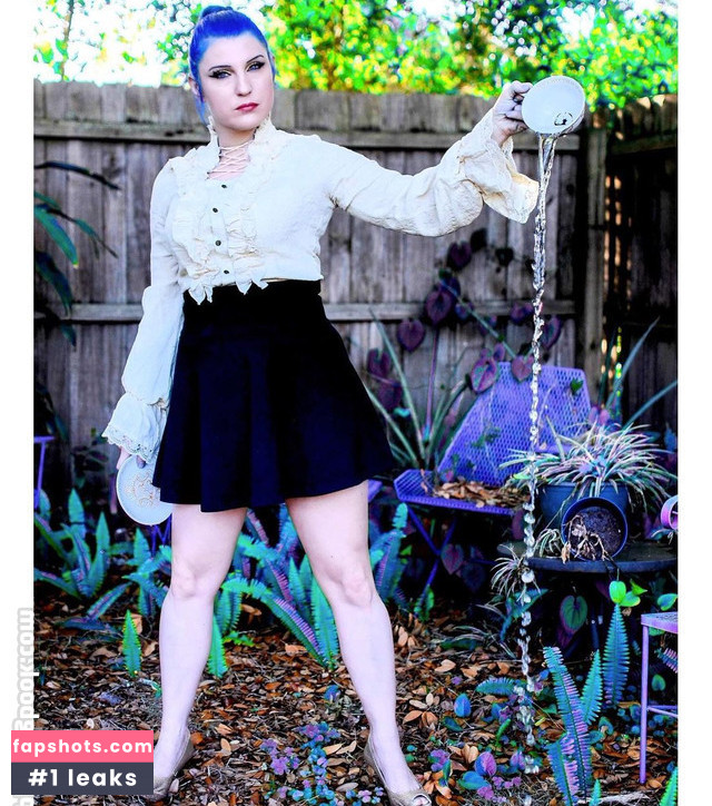 Leva Bates gallery photo #26