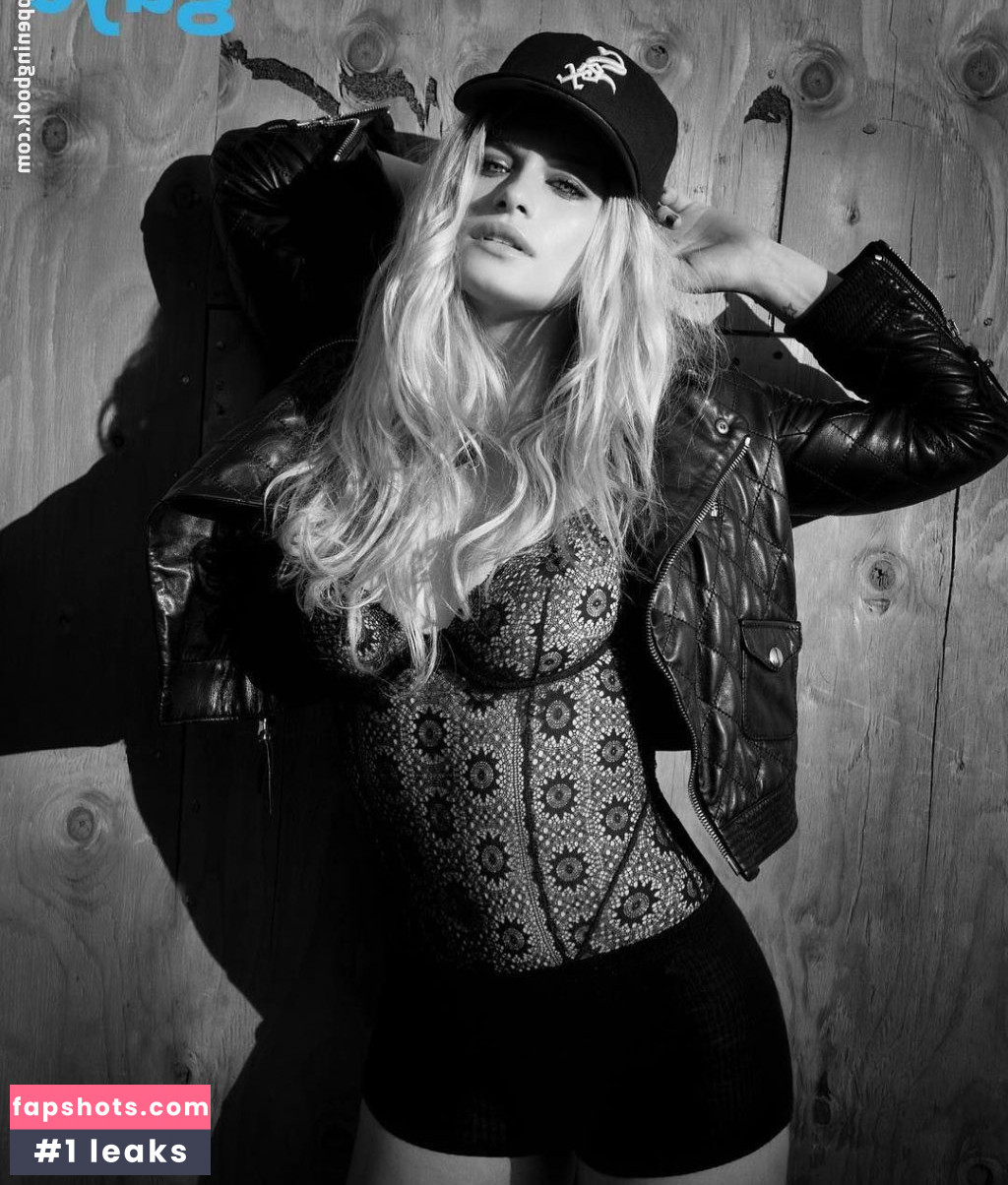 Leven Rambin Nude Leaks OnlyFans Photos #307 - LeakJerk