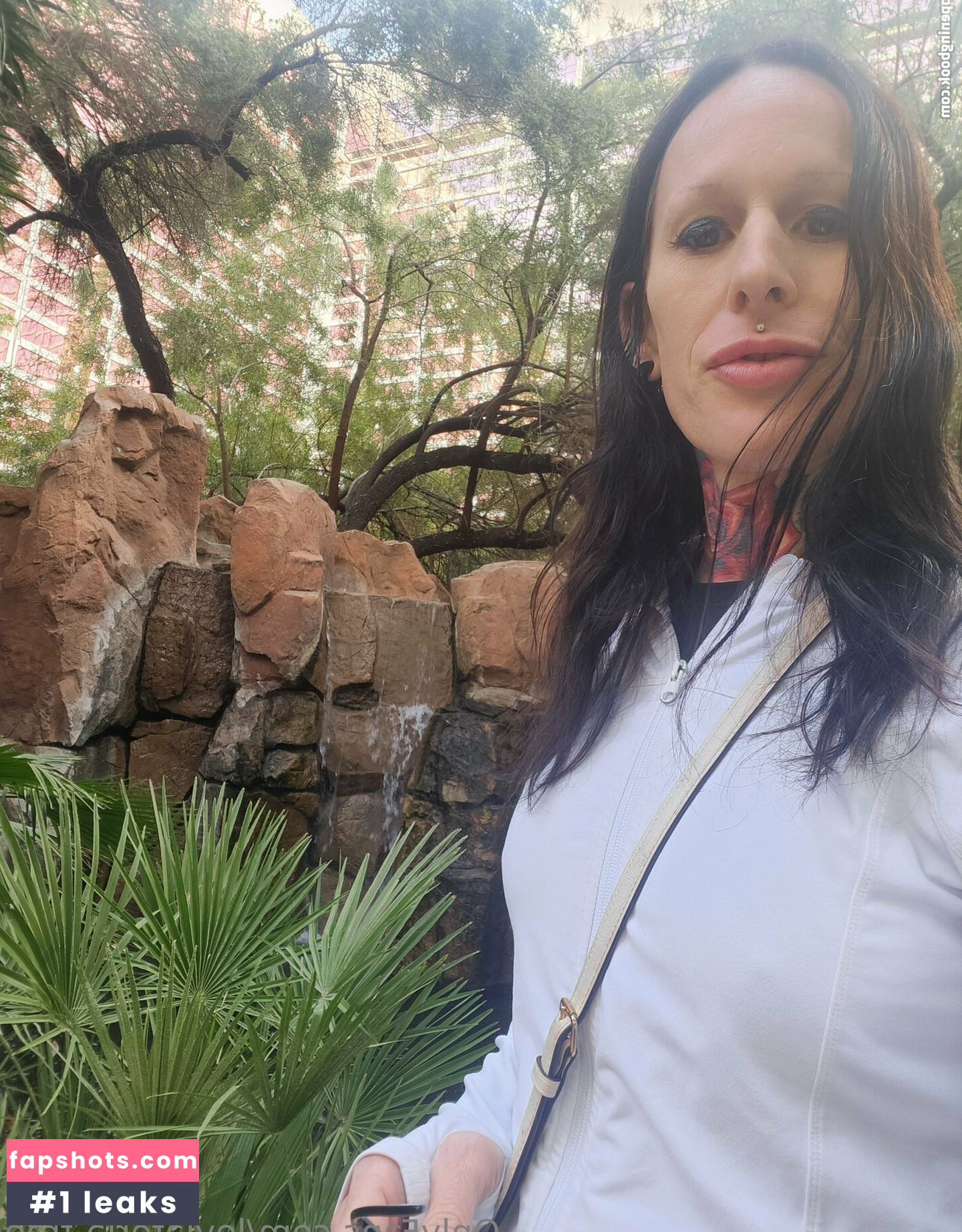 leviaferia-free Nude Leaks OnlyFans Photos #6 - LeakJerk