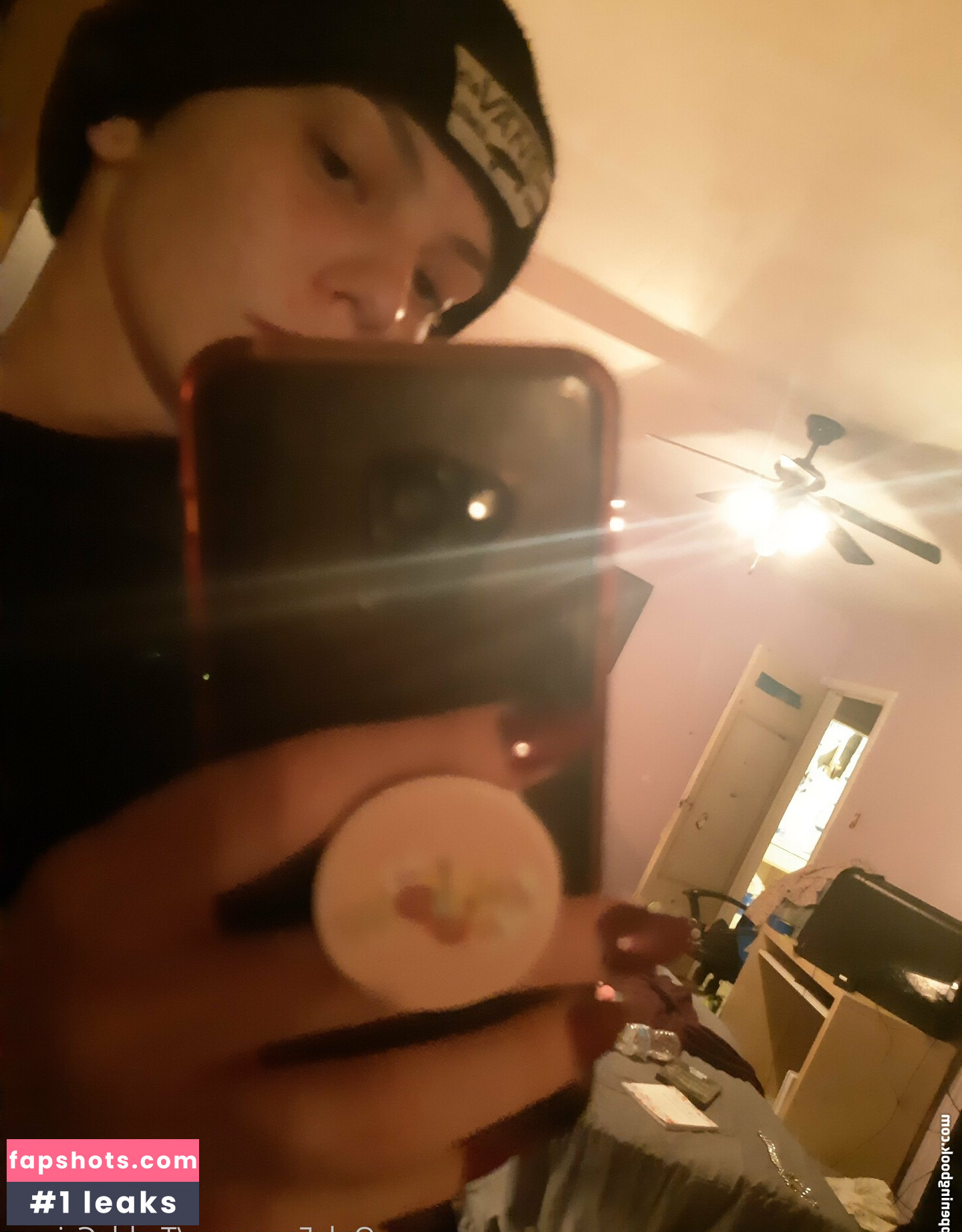 lewdology gallery photo #3