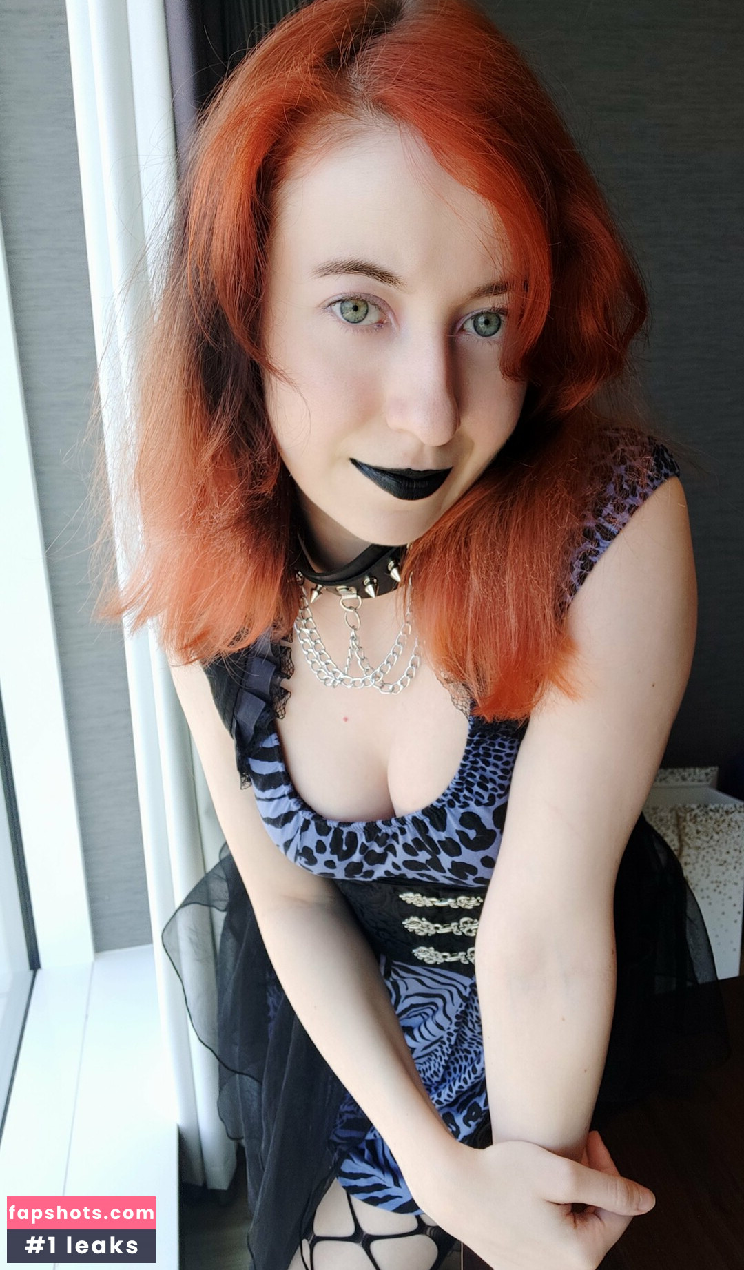 Lewdvamp gallery photo #19