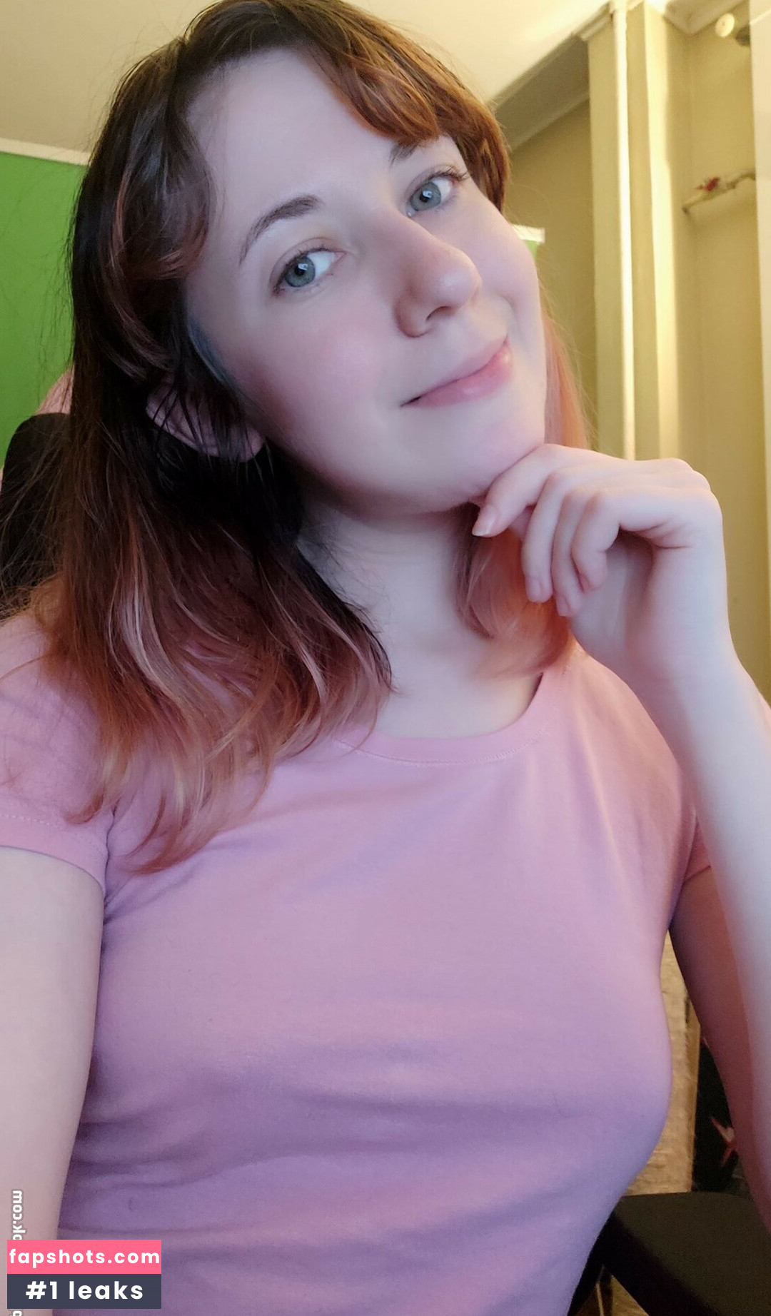 Lewdvamp nude babe gallery