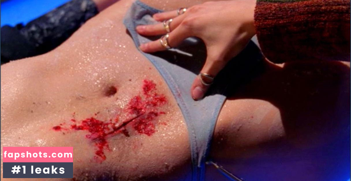 Lexa Doig gallery photo #27