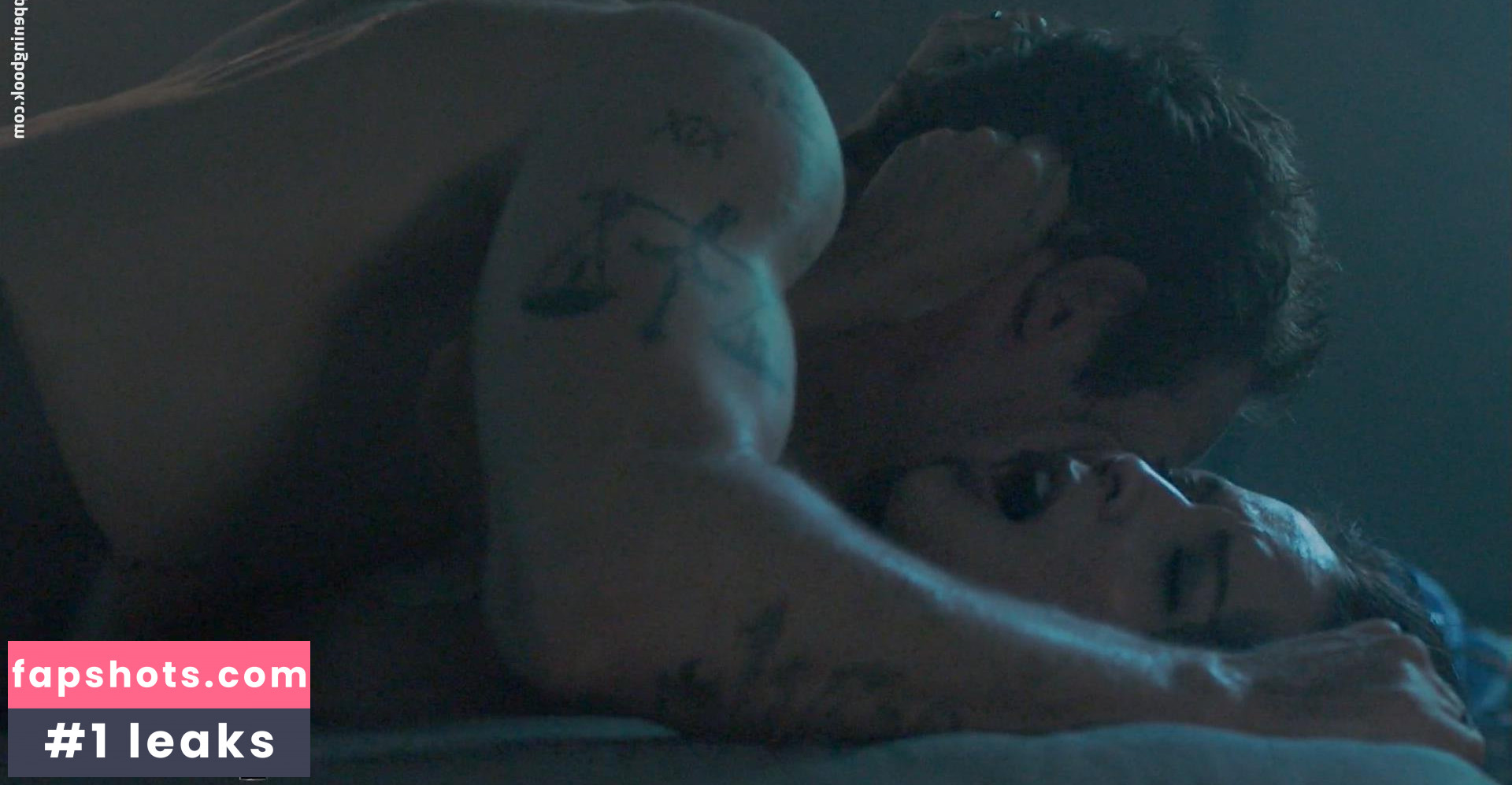 Lexa Doig gallery photo #10