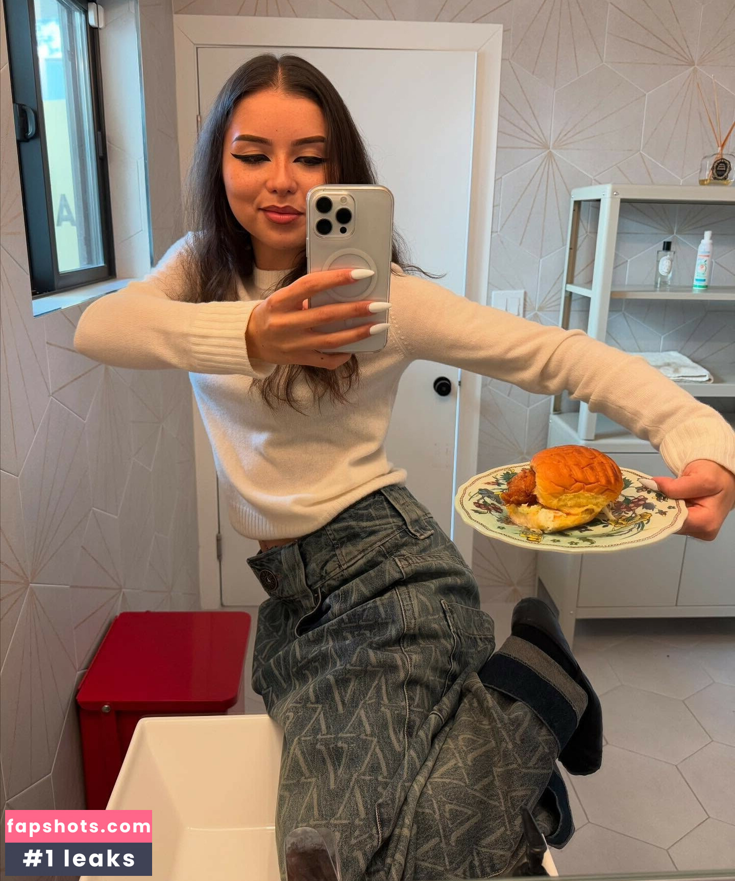 Lexa Gates gallery photo #8