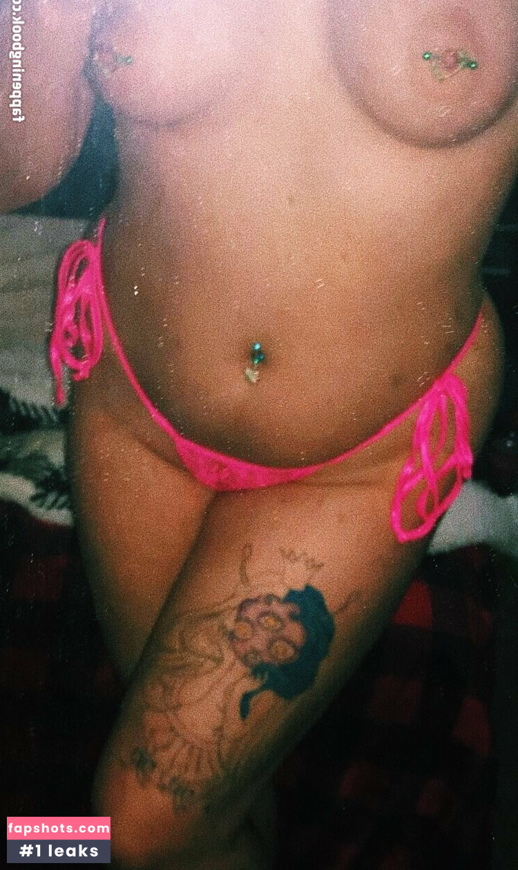 lexa420 Filtración Desnuda OnlyFans Foto #38 - Fapshots