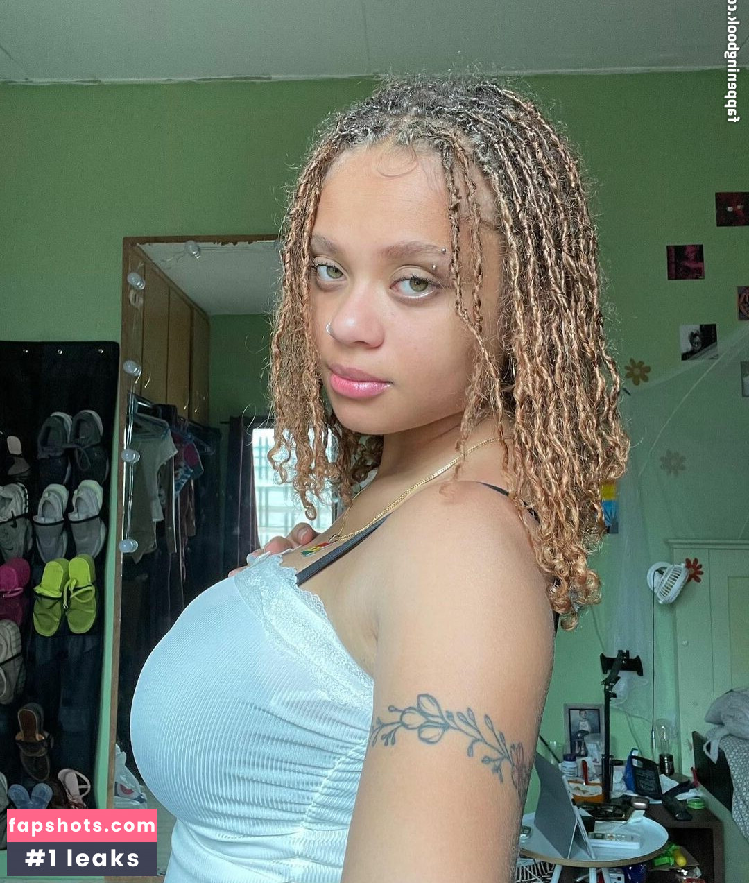 Lexcova gallery photo #34