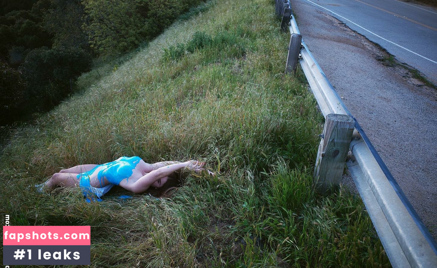 Lexee Smith gallery photo #137