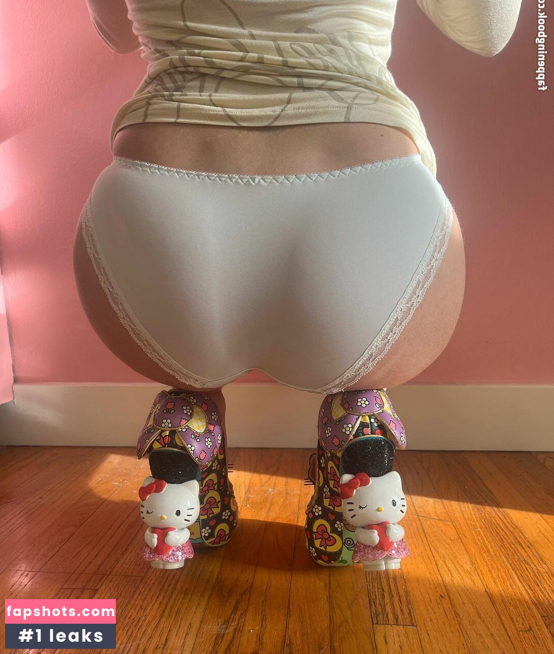 Lexee Smith gallery photo #139