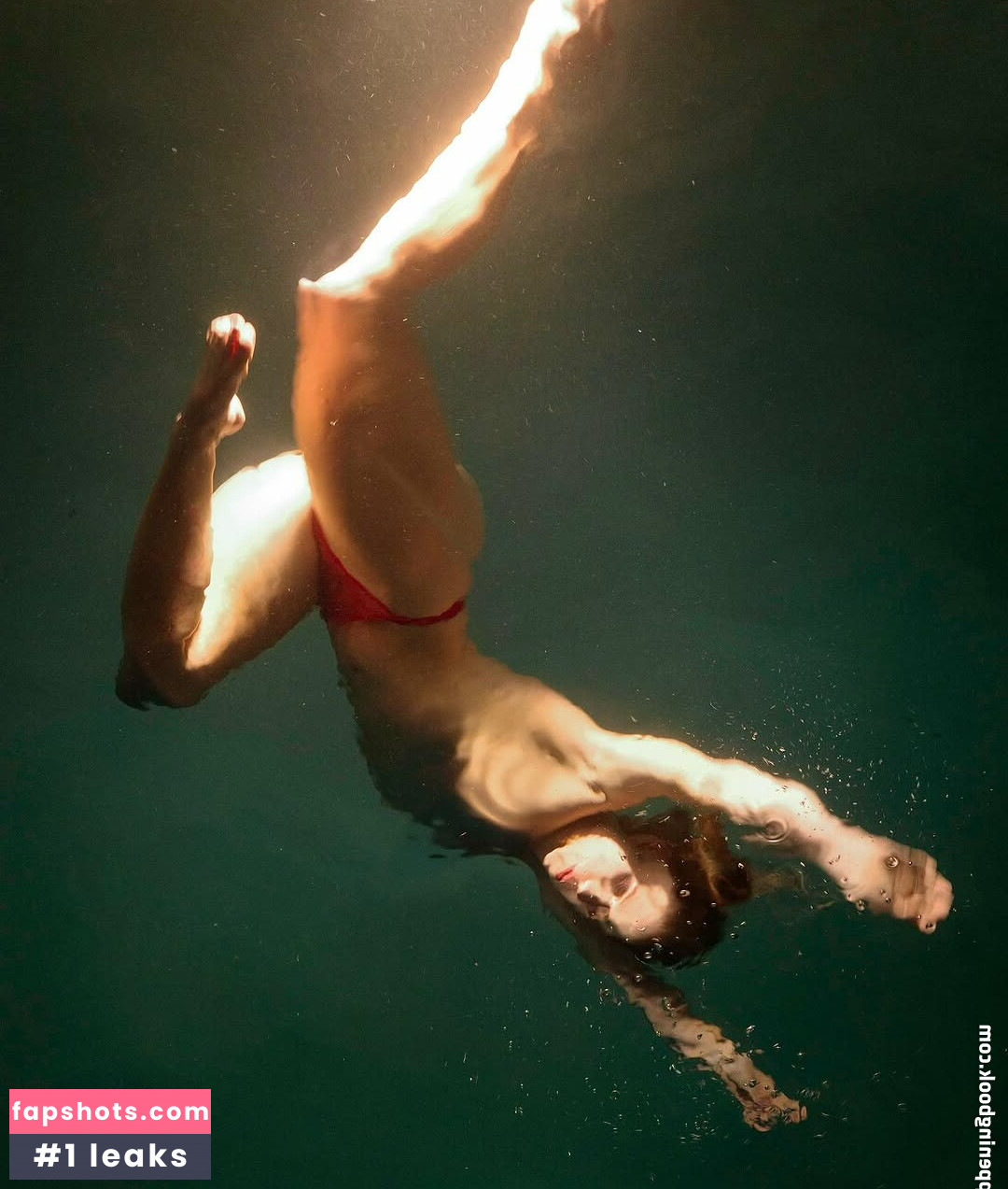 Lexee Smith gallery photo #16