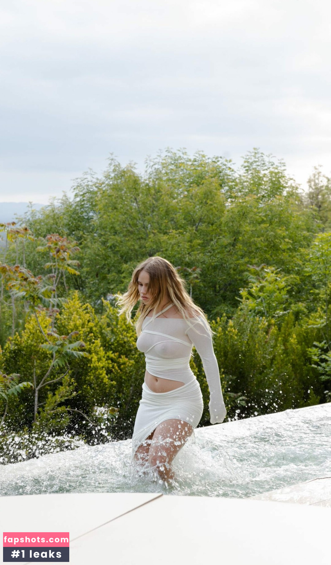 Lexee Smith gallery photo #174