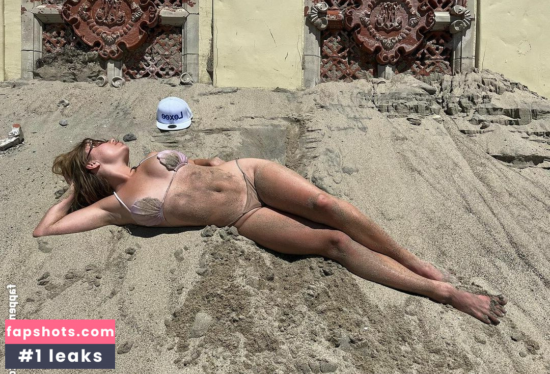 Lexee Smith gallery photo #176