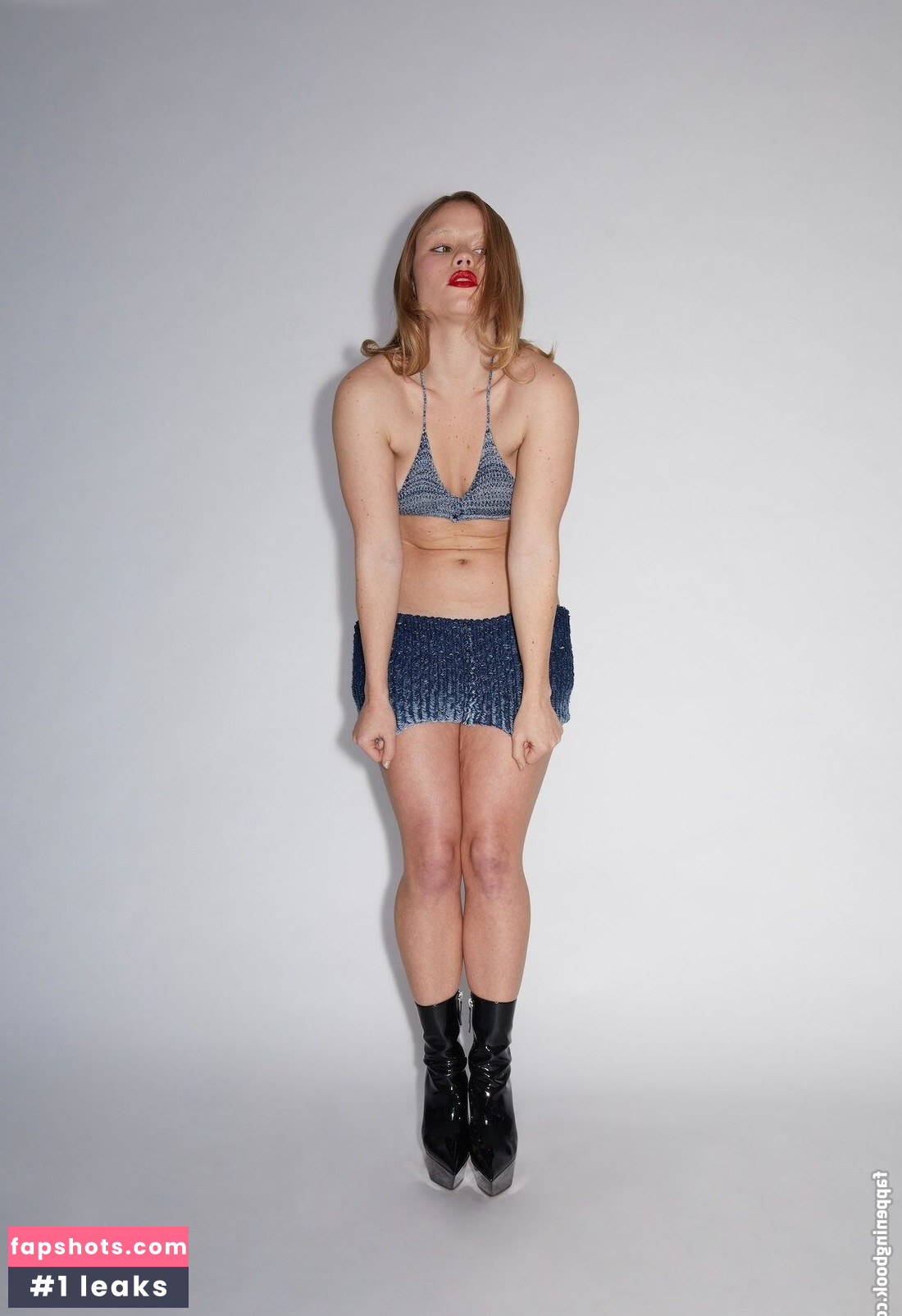 Lexee Smith gallery photo #49