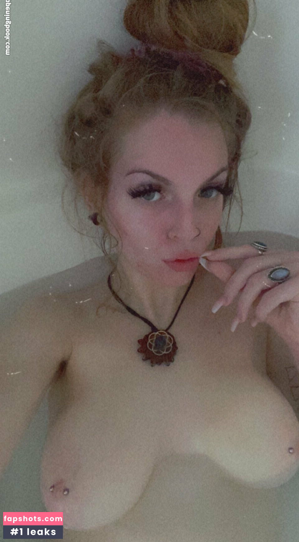 Lexi Barr gallery photo #17