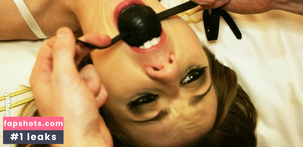 Lexi Belle gallery photo #2