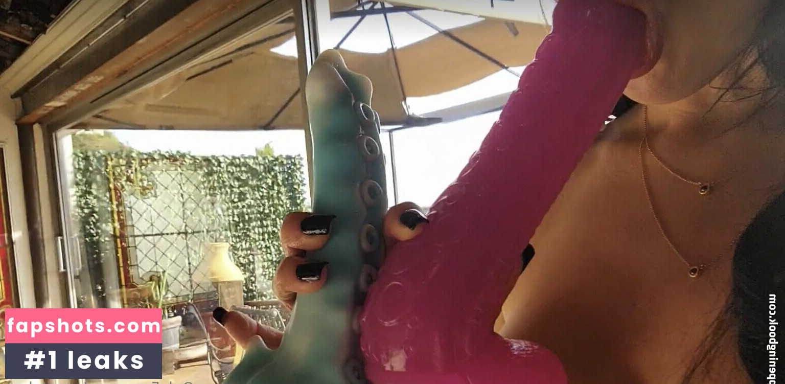 Lexi Belle gallery photo #127