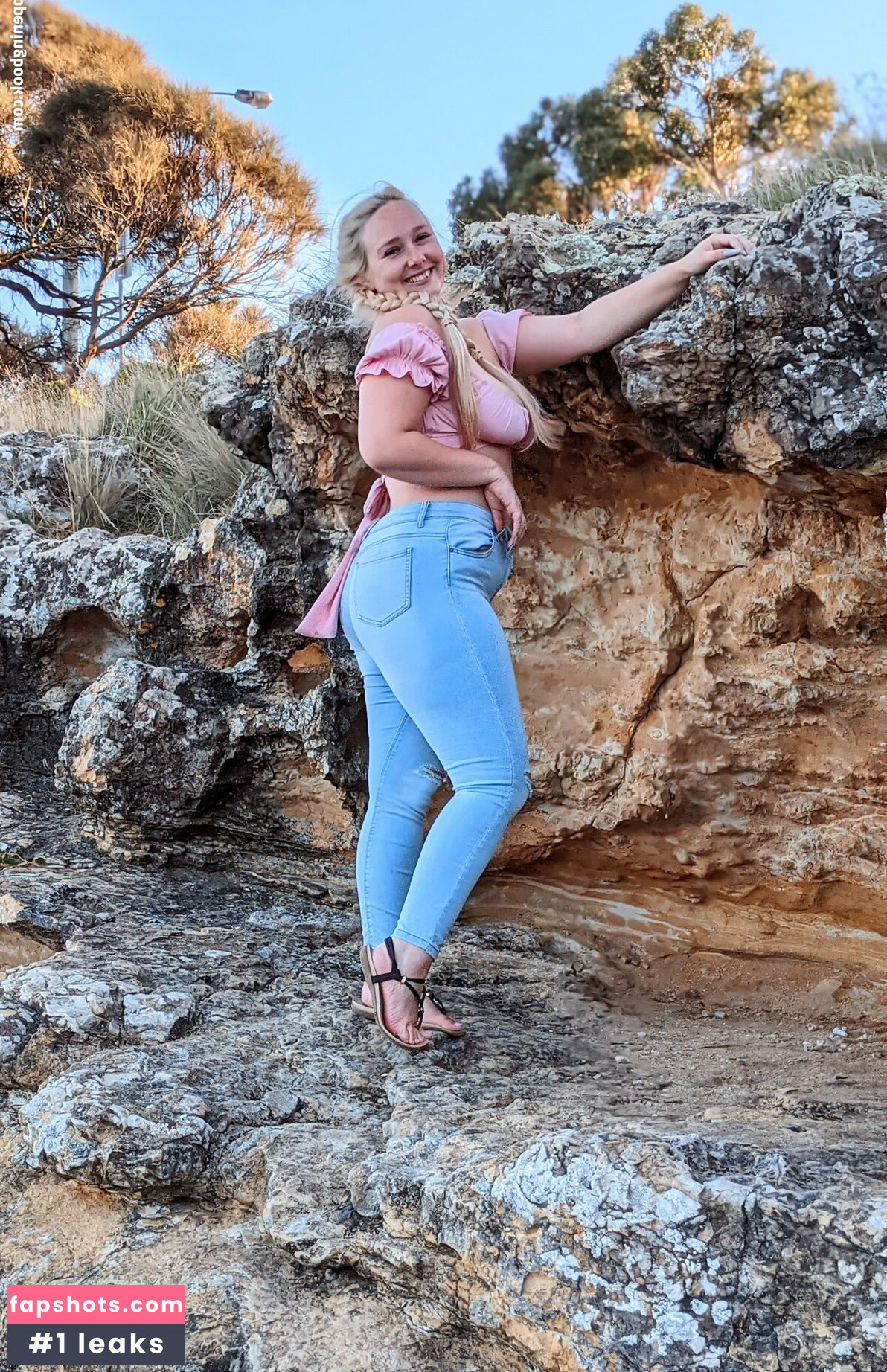 Lexi Kent gallery photo #48