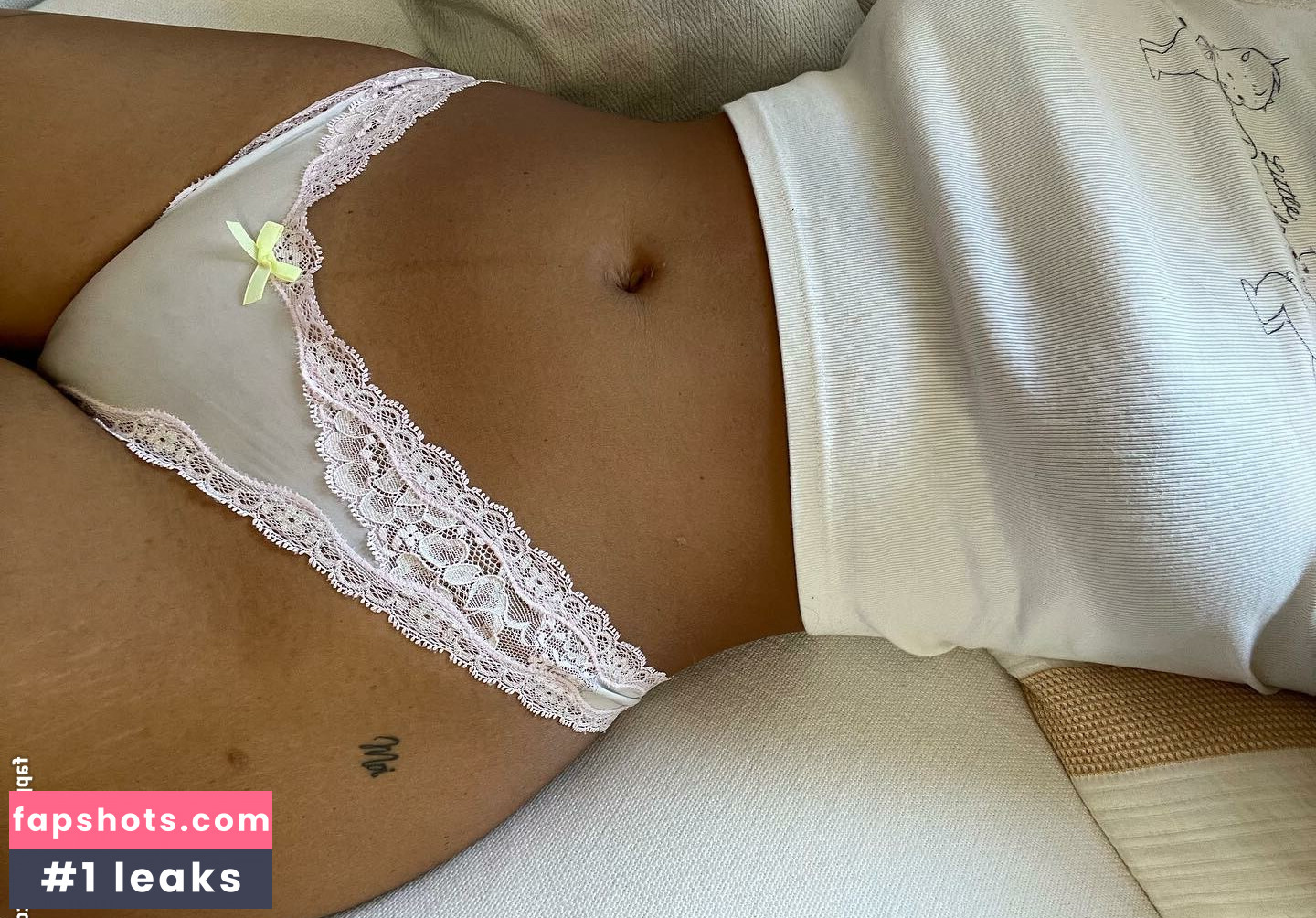 Lexi Li Nude Leaks OnlyFans Photos #8 - LeakJerk