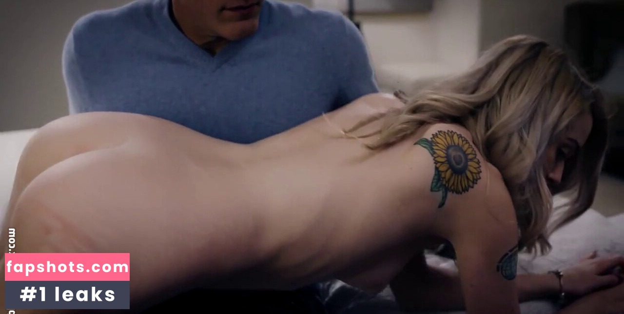 Lexi Lore gallery photo #161