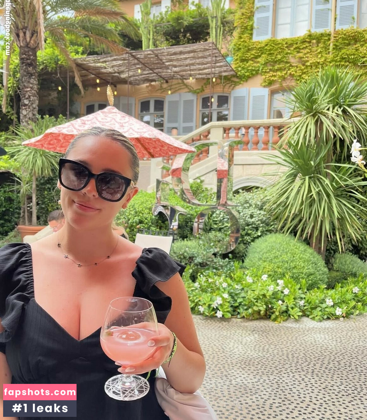 Lexi Patenaude nude babe gallery