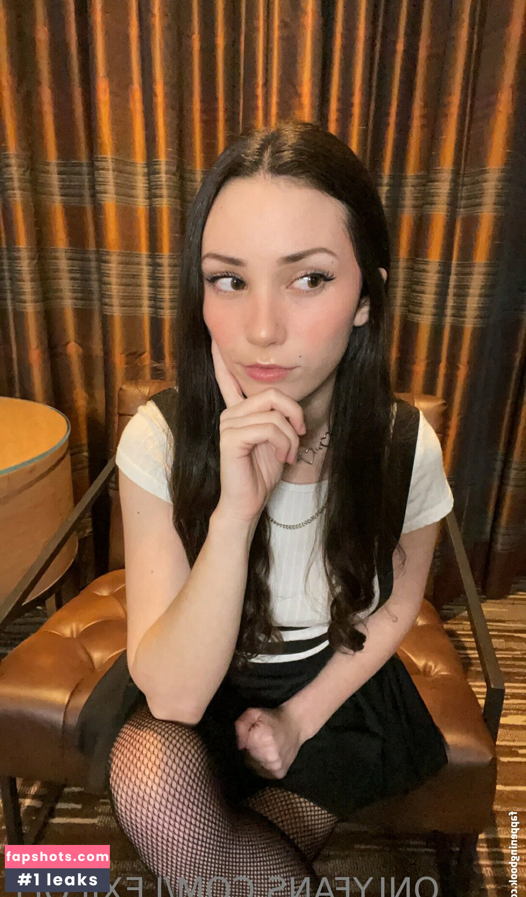 Lexi Poll ASMR gallery photo #128
