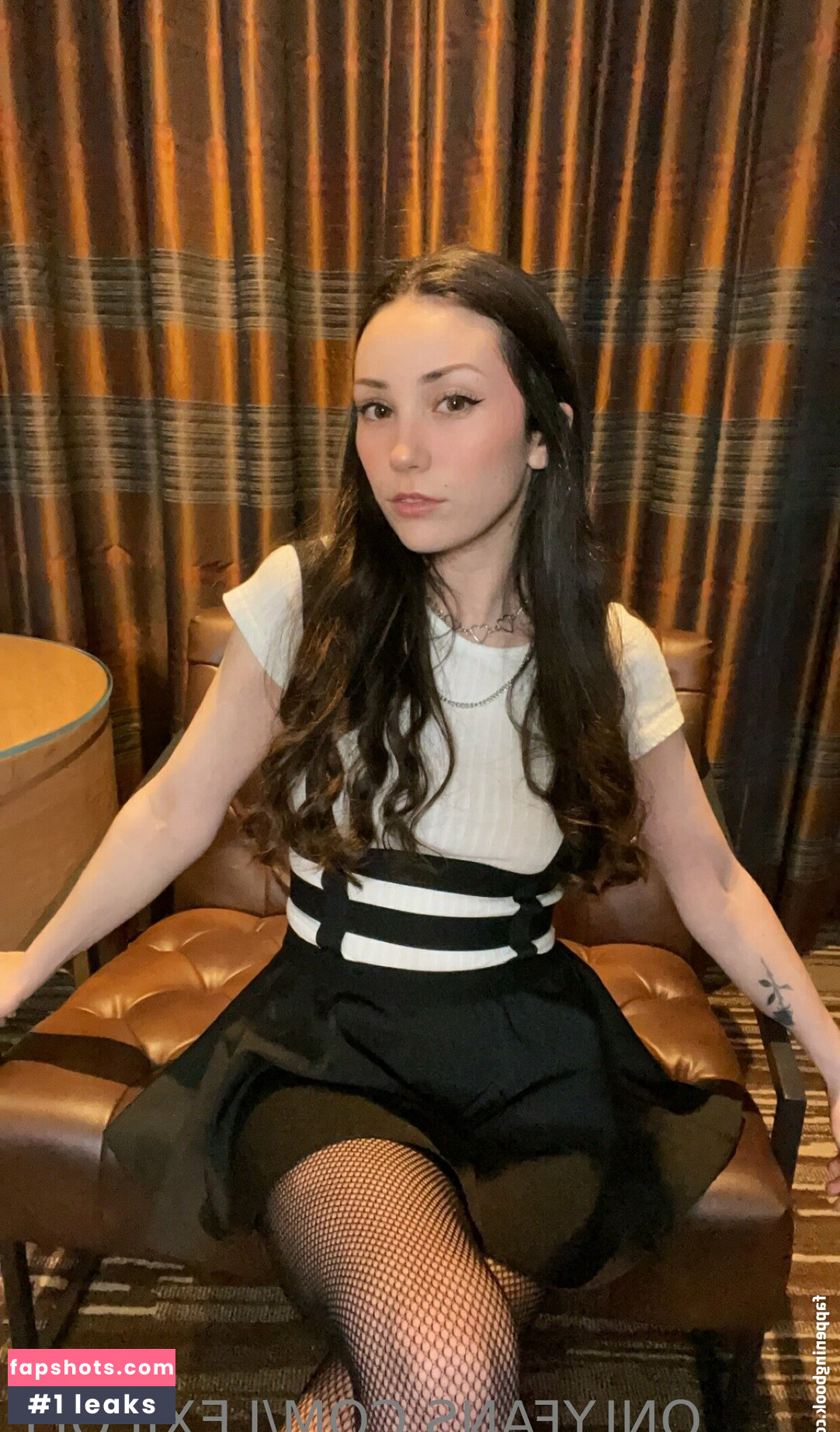 Lexi Poll ASMR gallery photo #130