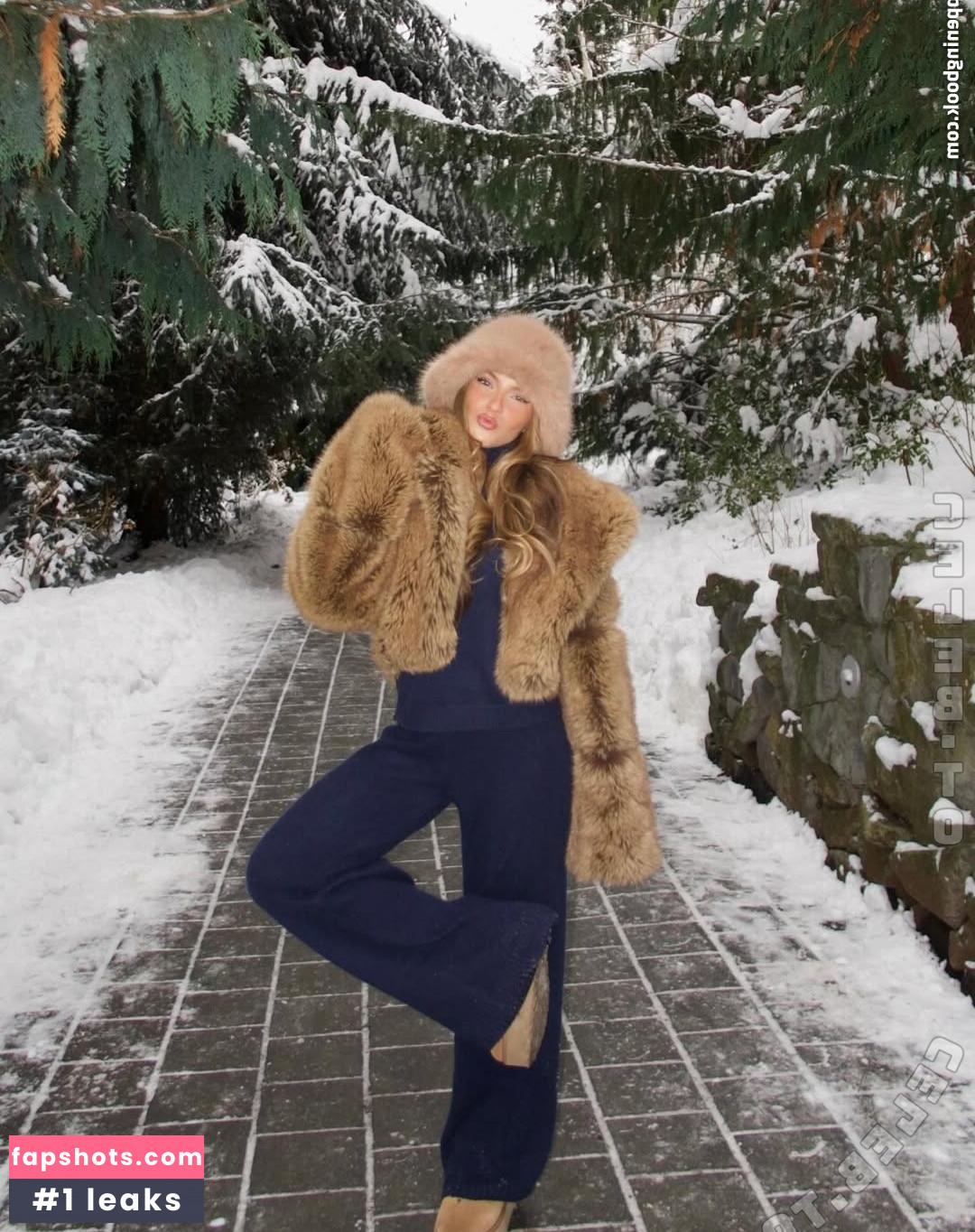 Lexi Rivera gallery photo #4