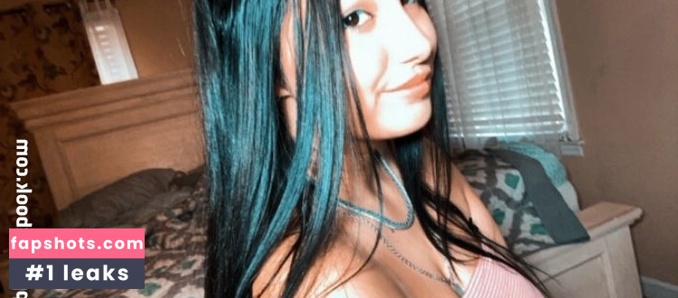 Lexi Rutland nude babe gallery