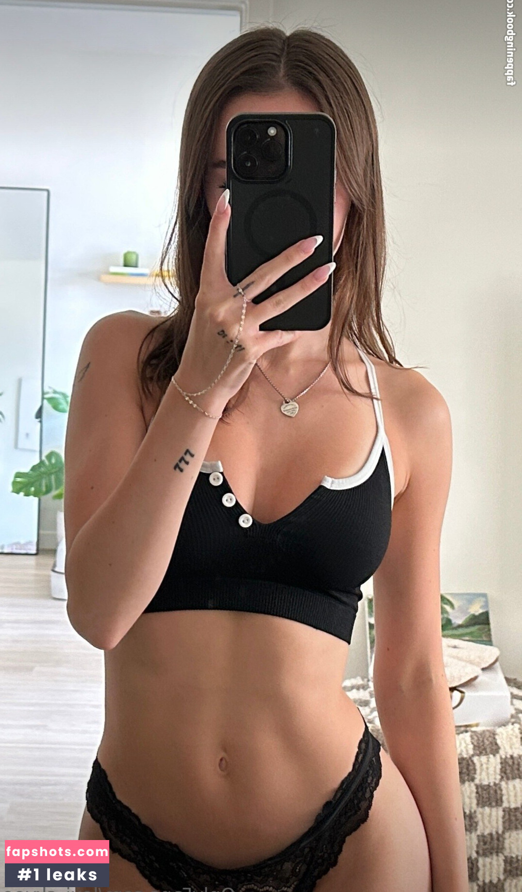 Lexi Skyee gallery photo #9