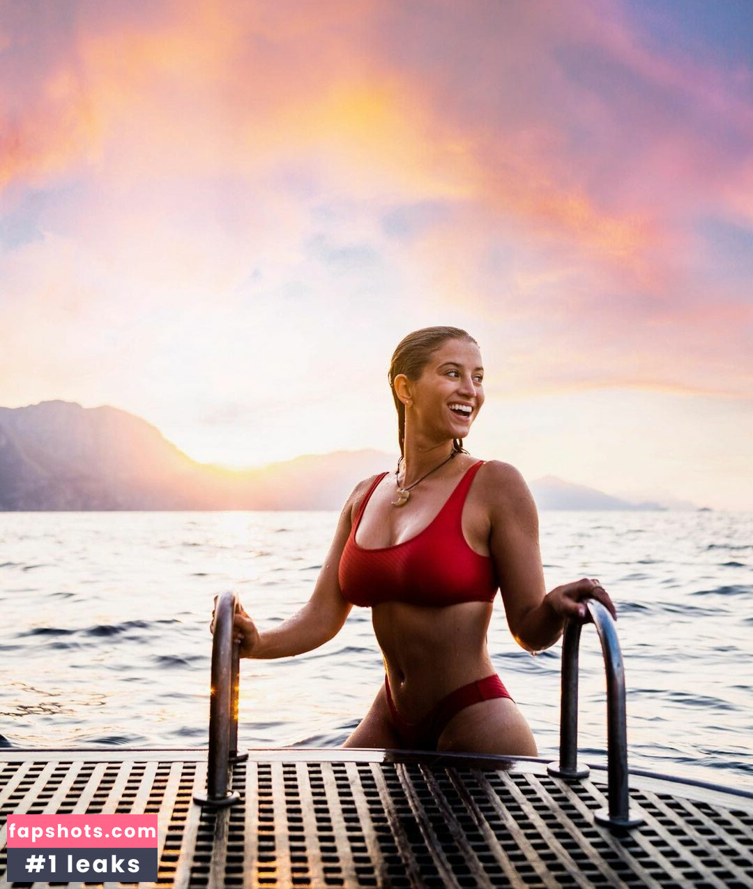 Lexie Alford gallery photo #8