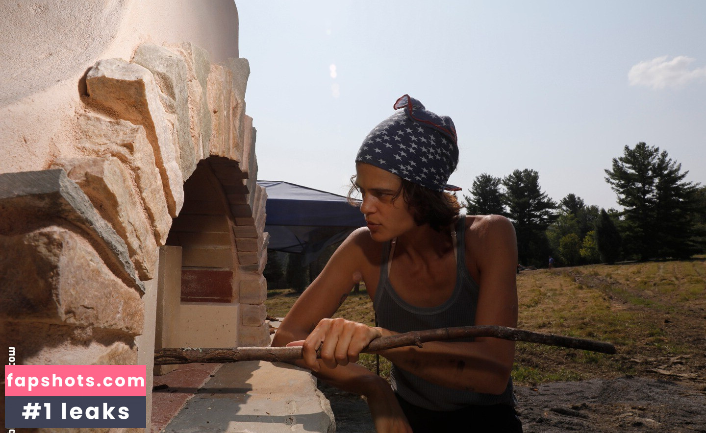 Lexie Smith gallery photo #8