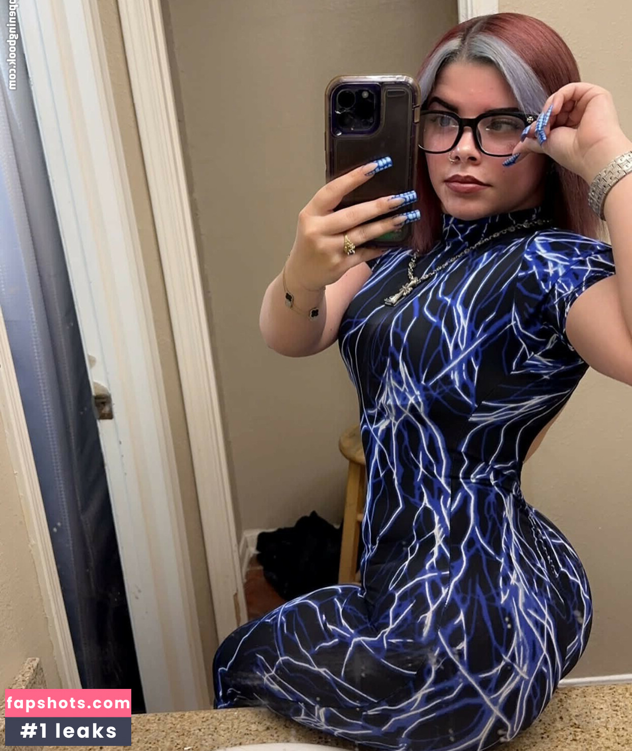 Lexis.adale Filtración Desnuda OnlyFans Foto #5 - Fapshots