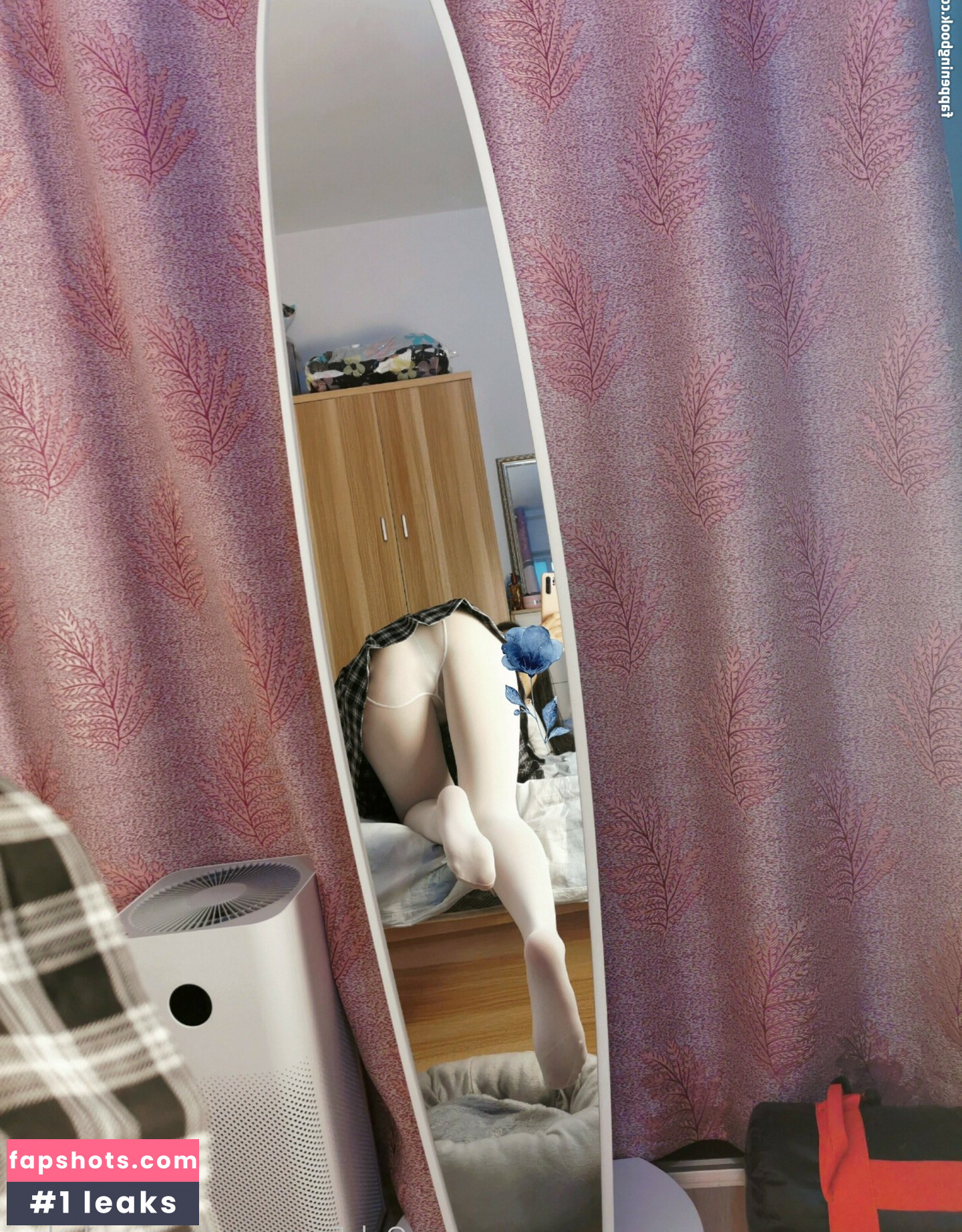 LexisCandyShop gallery photo #41