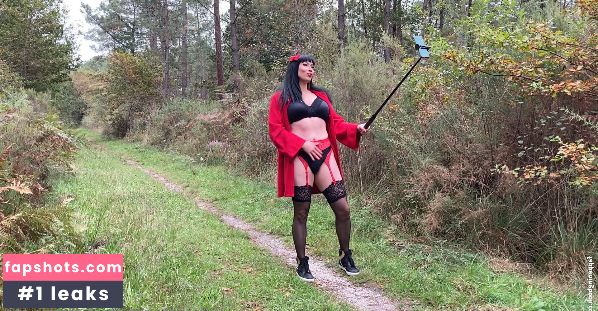 lexxie-chantilly-tgirl Nude Leaks OnlyFans Photos #10 - LeakJerk