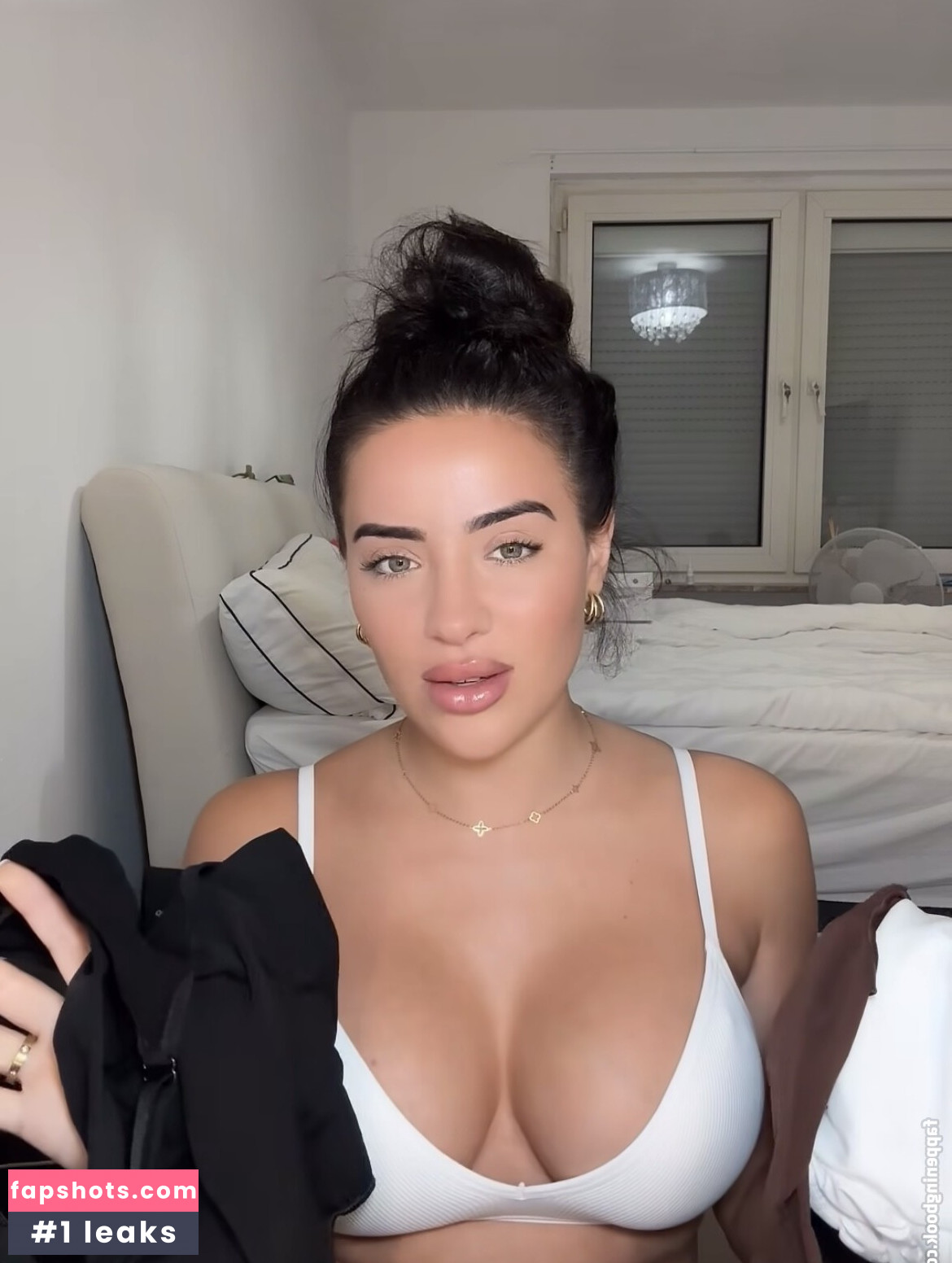 Leyla Lahouar gallery photo #11