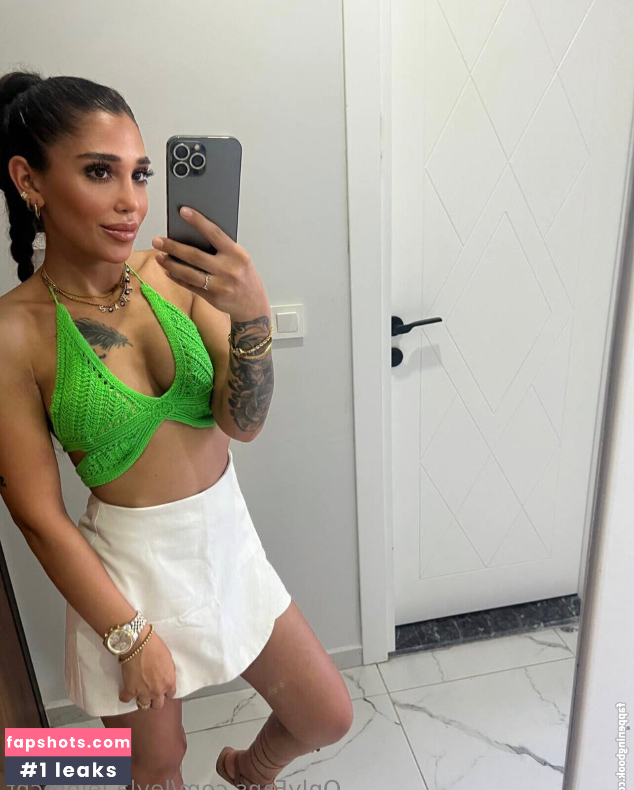 Leyla Leiprecht gallery photo #2