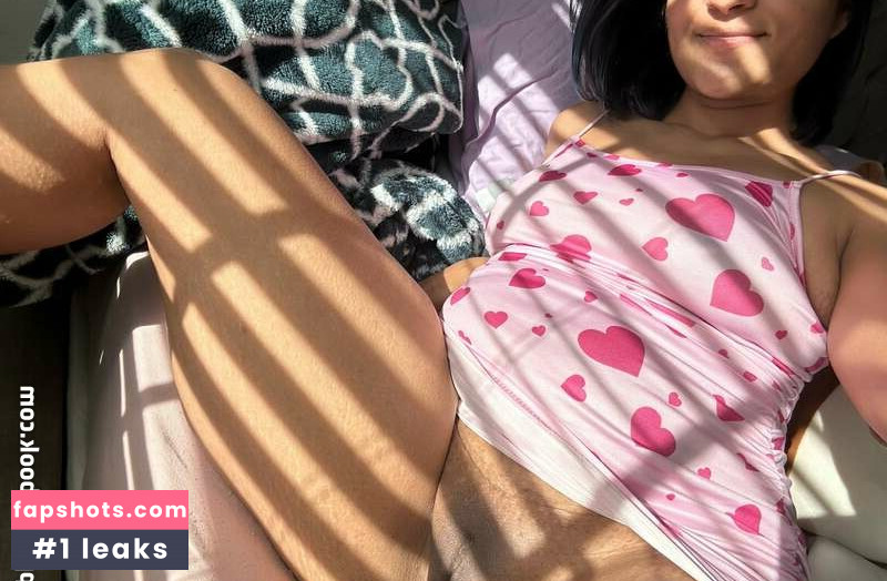 Leyla Parish gallery photo #5