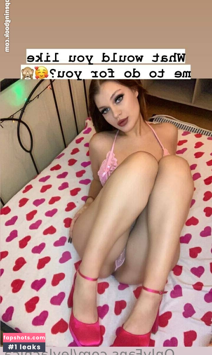 leylachica gallery photo #9