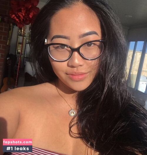 Lia McMannis Nude Leaks OnlyFans - Fapshots