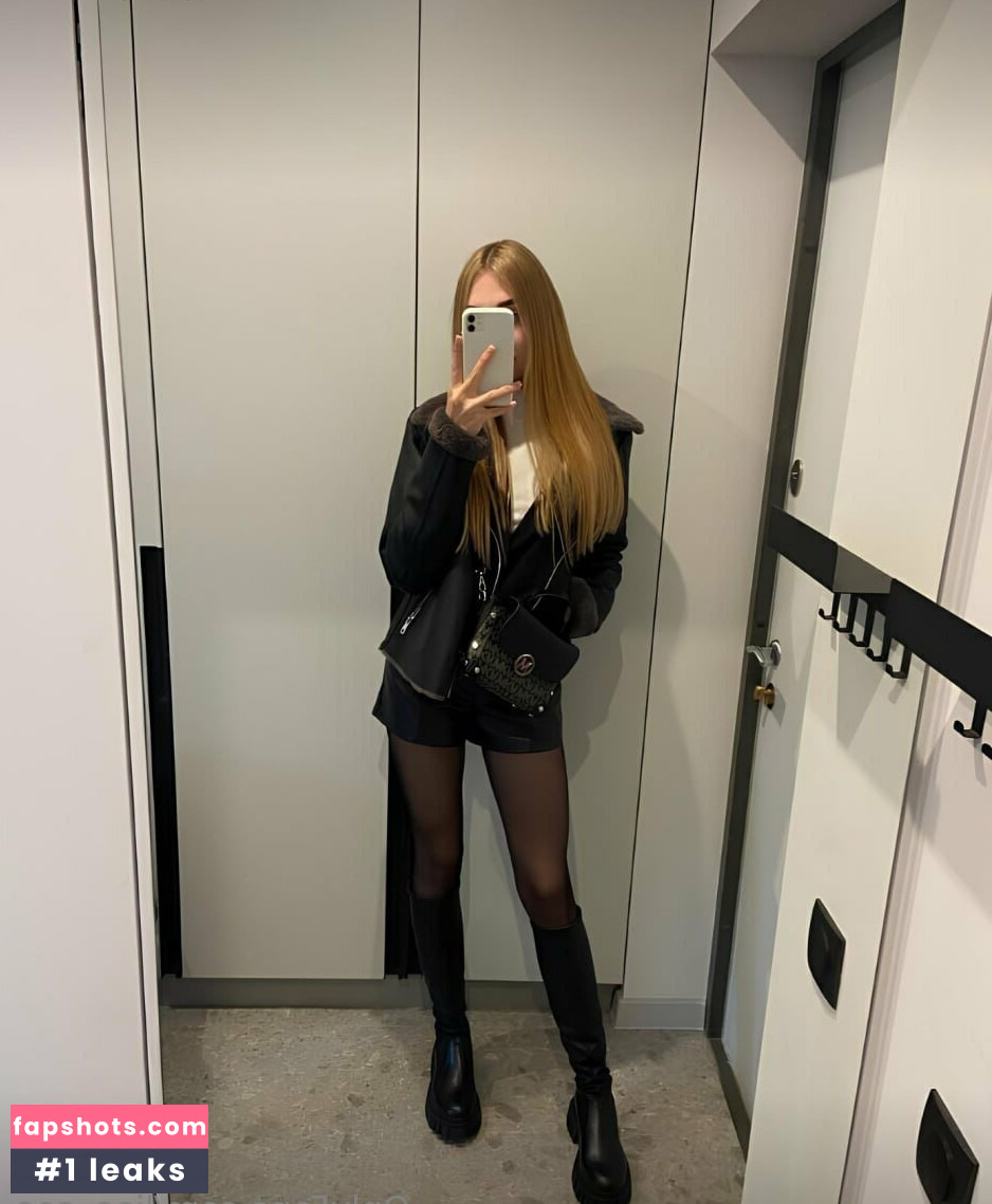 liaa_sea gallery photo #55