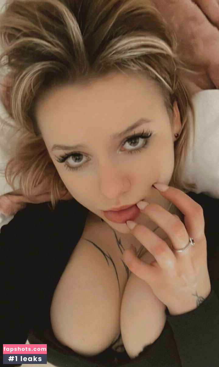 liaaaa.a Filtración Desnuda OnlyFans Foto #15 - Fapshots