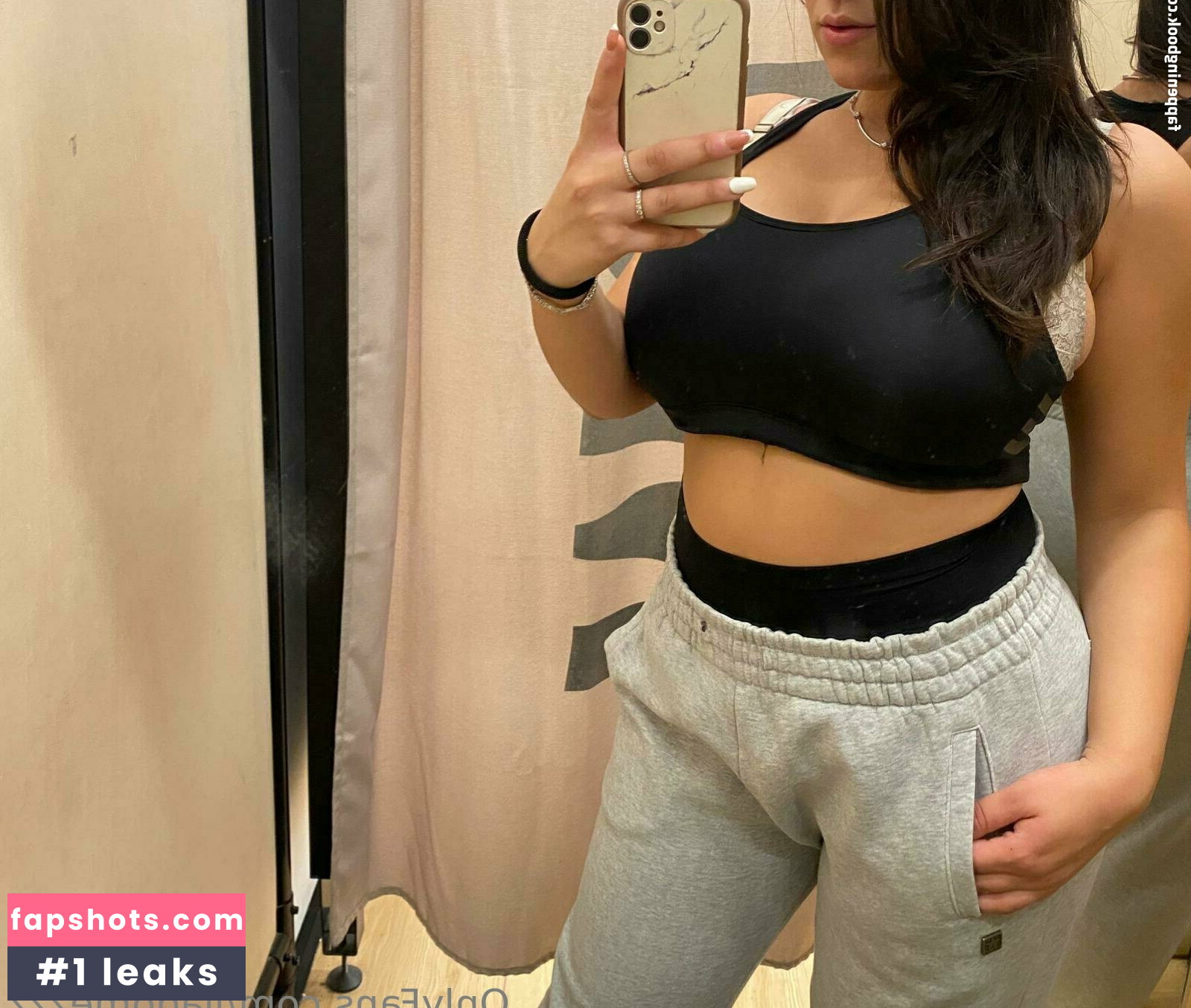 liagomezzz gallery photo #25