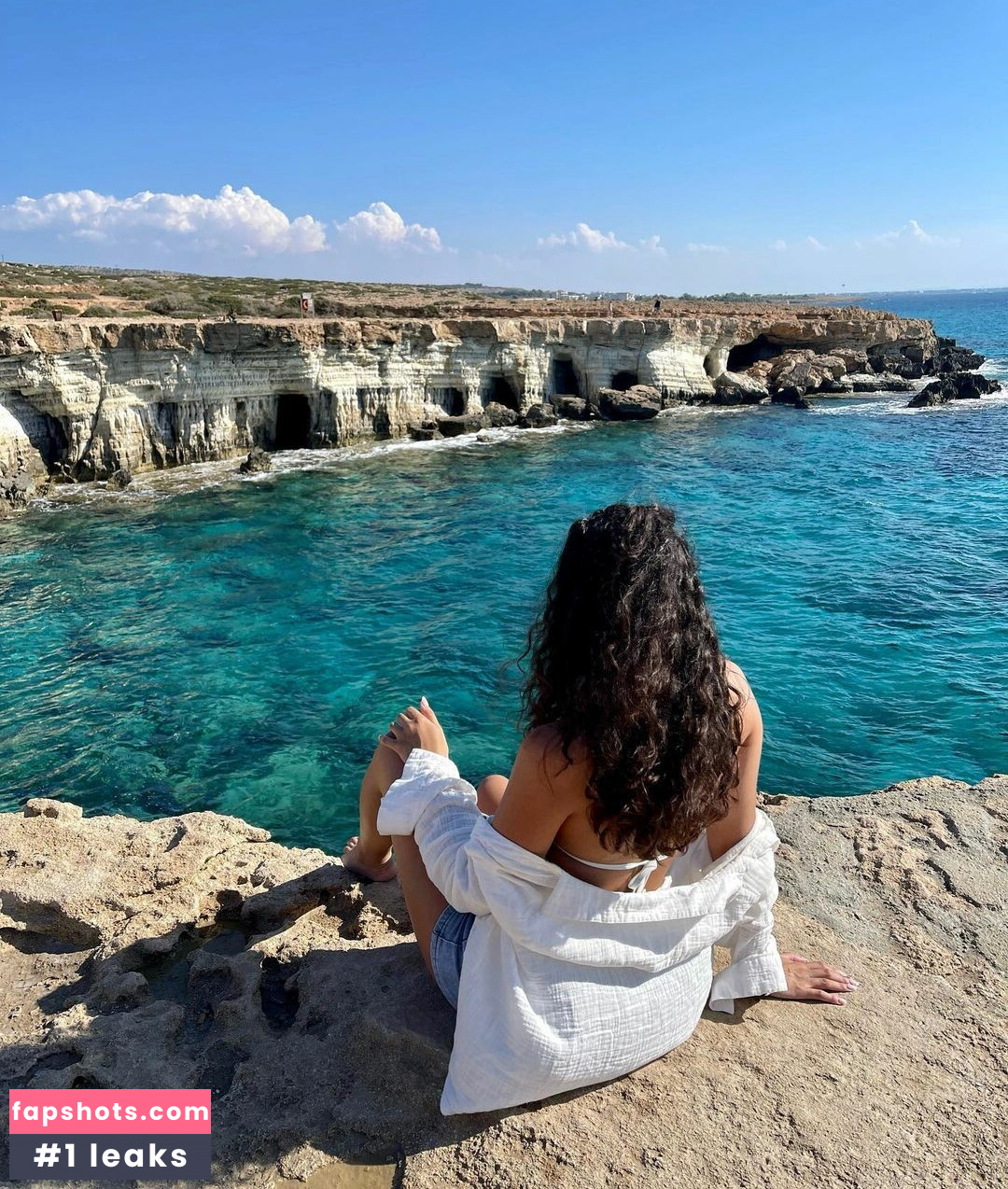 Liala Naema gallery photo #8