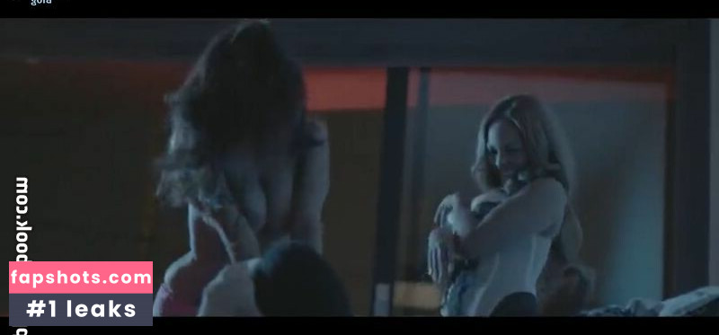 Liana Mendoza gallery photo #2