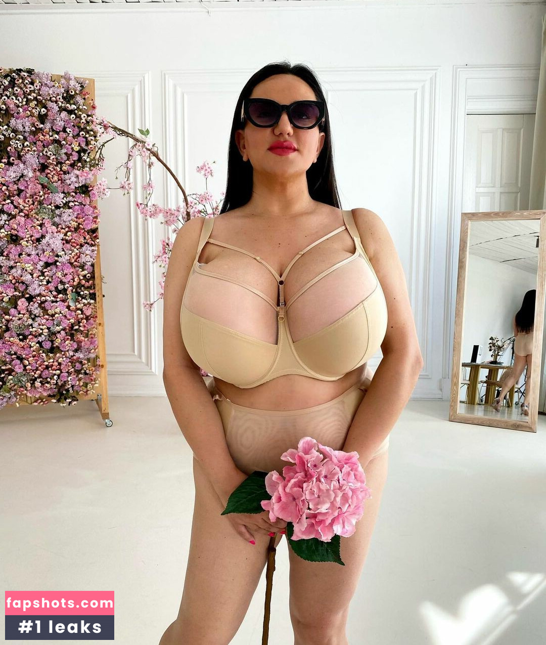 Liana Nude Leaks OnlyFans Photos #10 - LeakJerk