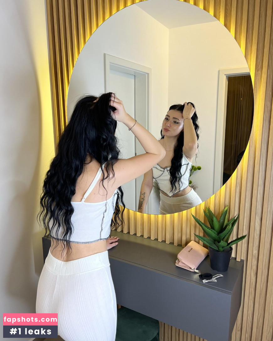 liasavage Nude Leaks OnlyFans - Fapshots