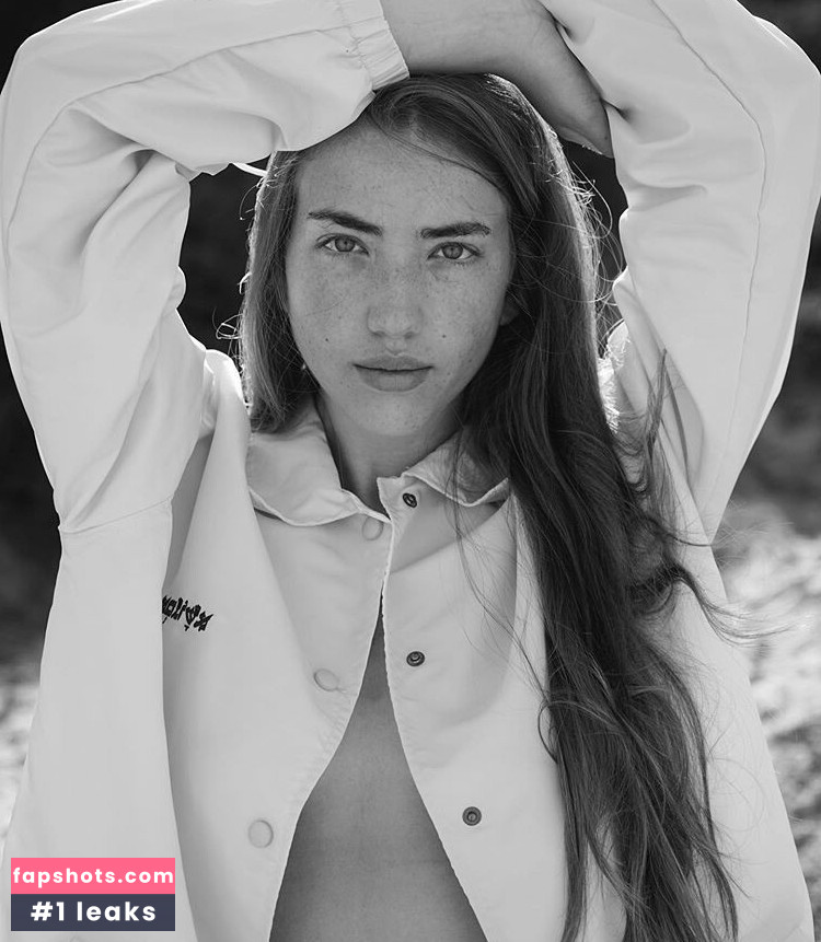 Liat Galia gallery photo #7