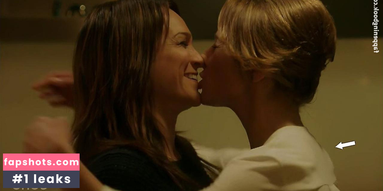 Libby Tanner gallery photo #3